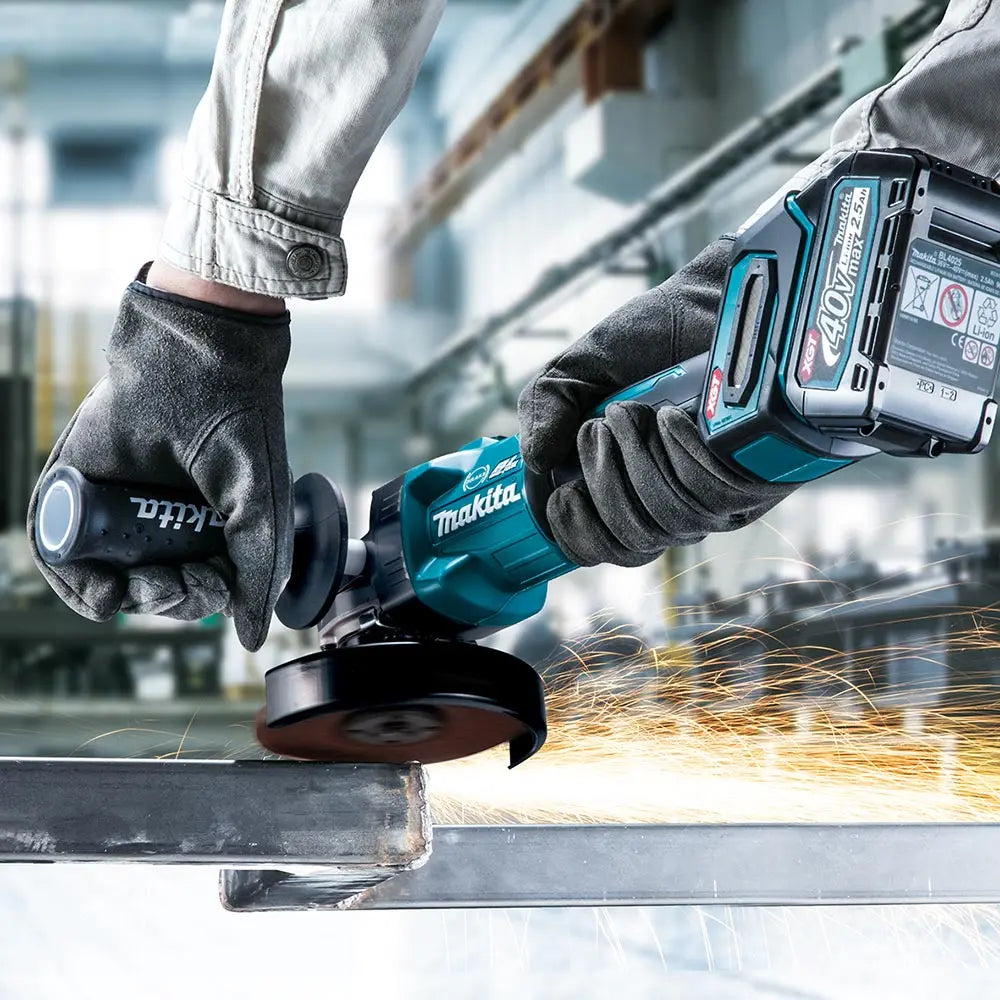 Makita 40V Max Brushless 125mm Angle Grinder GA005GZ - SKIN ONLY