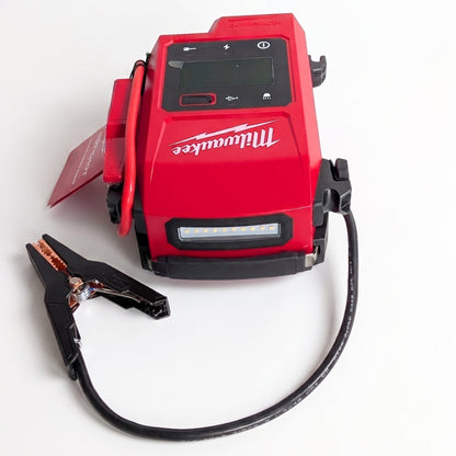 Milwaukee 18V 2000A Jump Starter M18JS2000-0 - SKIN ONLY