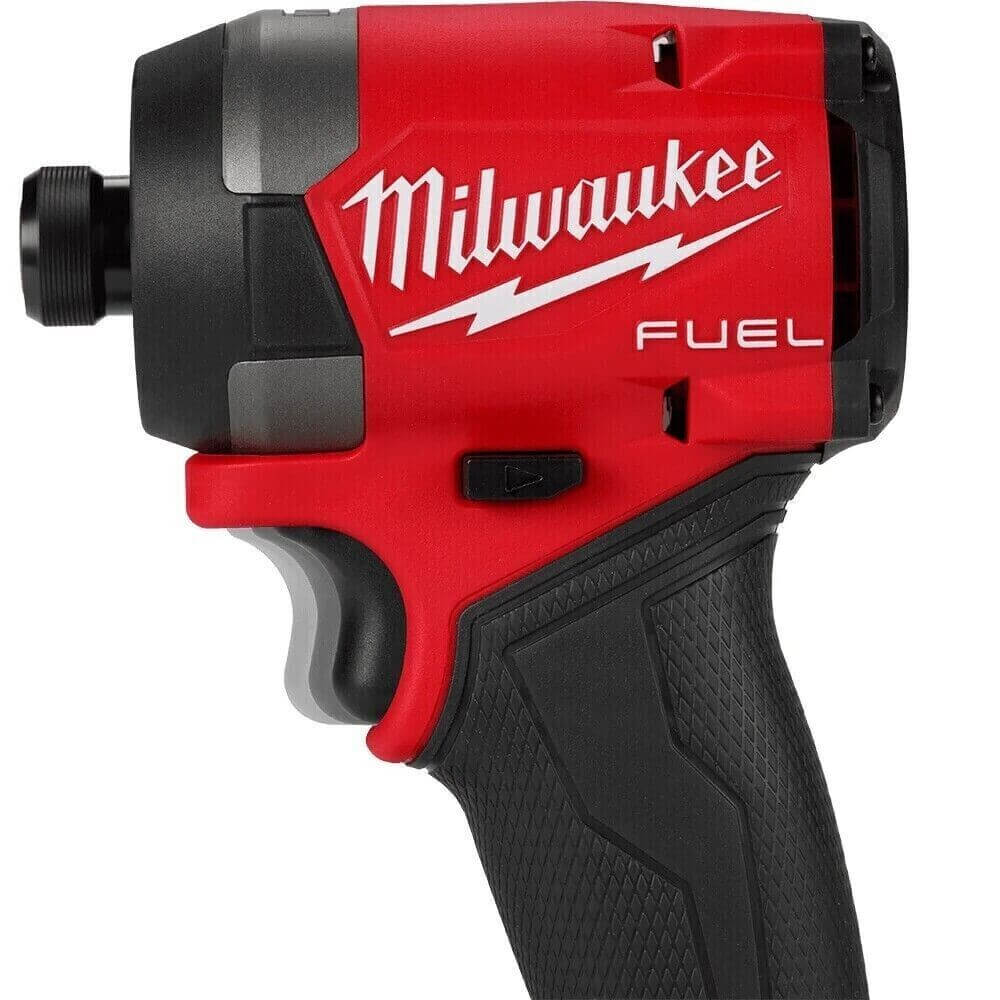 Milwaukee M18 FUEL GEN 4 Impact Driver Kit